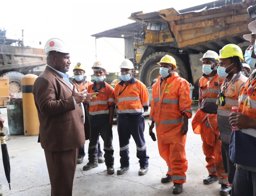 Porgera gold mine papua new guinea - Prime Minister James Marape Visist to Porgera Mine site