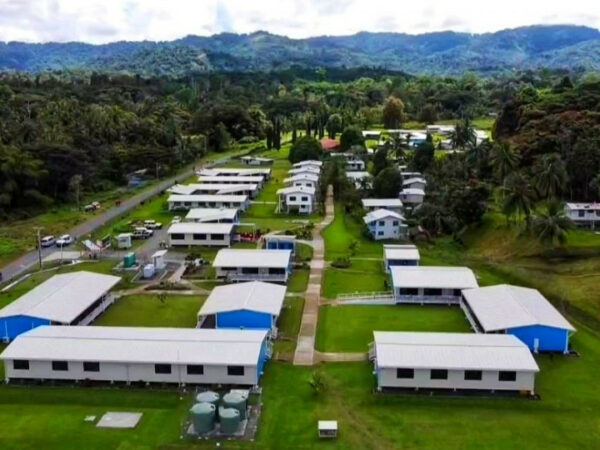 THE SCHOOL OF EXCELLENCE CONCEPT INTRODUCED IN PAPUA NEW GUINEA PROVES WORKABLE
