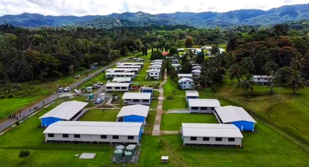 THE School of Excellence (SoE) concept in the Yangoru-Saussia District in Papua New Guinea had proved workable when over 20 students from the district were sent into universities last year after years of delivering less than 10.