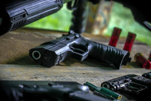 The Firearms Amendment Bill 2022 in Parliament, unanimously supported by all MPs, for life imprisonment for unlawful possession of firearms in Papua New Guinea. Life imprisonment is now the maximum penalty for illegally possessing anyone of the five categories of guns or firearms including home made guns.