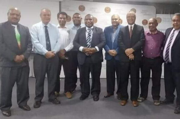PRIME MINISTER MINISTER OF PAPUA NEW GUINEA MEETS HEADS OF HIGHER ACADEMIC INSTITUTIONS